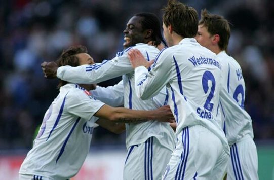 Bundesliga: Hertha - Schalke, Asamoah, Westermann (firo)