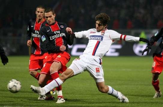 Gregory Bourillon (Paris SG) vs Juninho (Lyon)