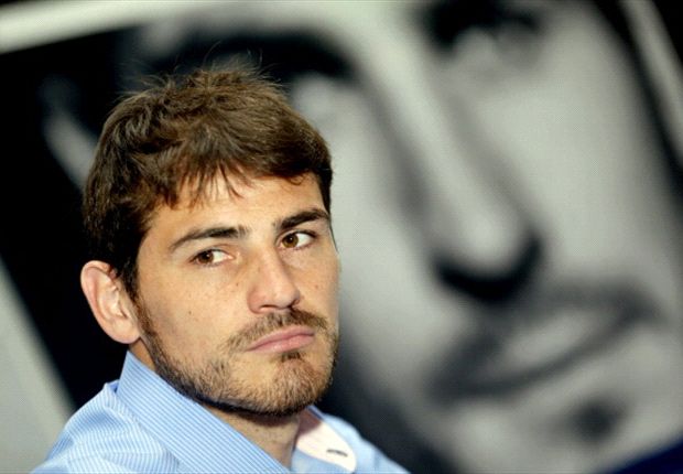 Casillas: Mourinho made me cry