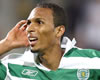 Sporting vence com gol de Liedson
