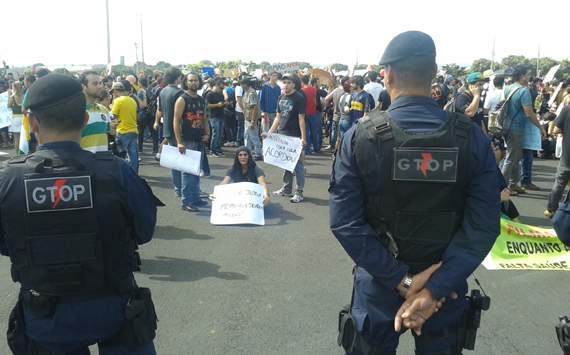 Brasil protesta contra la Copa del Mundo de 2014