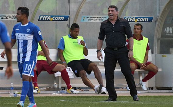 Pinto Si; Suárez No