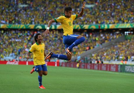 LIVE: Brazil 1-0 Mexico