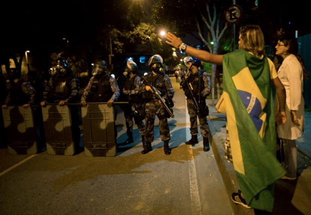 100,000 expected to protest ahead of Brazil semi-final
