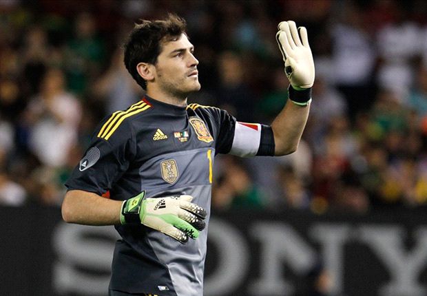 Iker Casillas siap mempertahankan dominasi Spanyol di sepakbola dunia