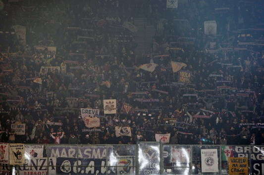 Fiorentina Fans in Eindhoven (Grazia Neri)