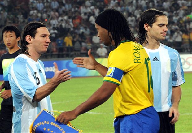 Messi reveals Ronaldinho debt