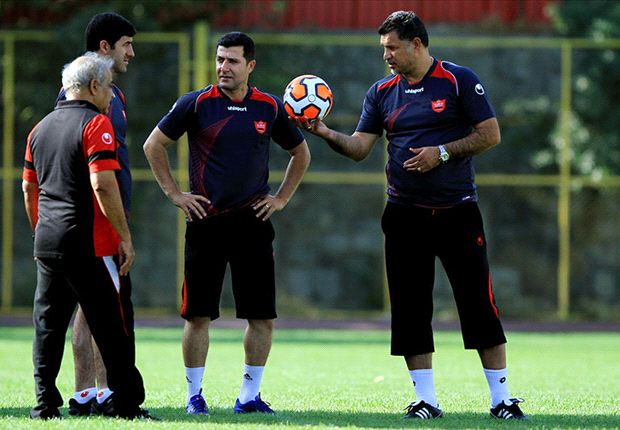 Daei complains about Uhlsport ball Daei complains about Uhlsport ball