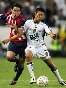 Omar Bravo-Michael Orozco - Chivas-San Luis (Mexsport)