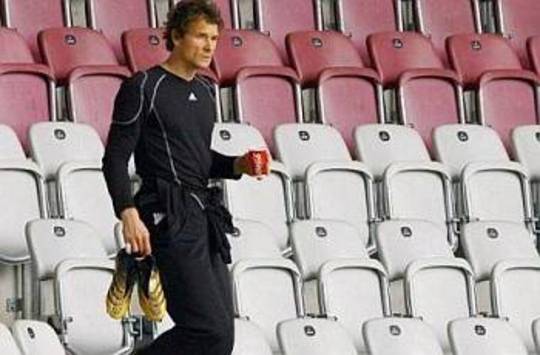 Deutschlands Nummer eins Jens Lehmann (AFP)