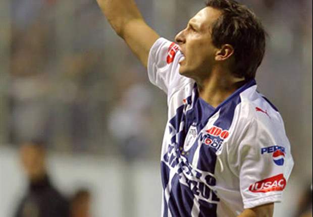 Gimenez Officially Moves From Pachuca To Cruz Azul