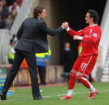 İngiltere: Tuncay Sanli & Gareth Southgate (Middlesbrough) (PA)