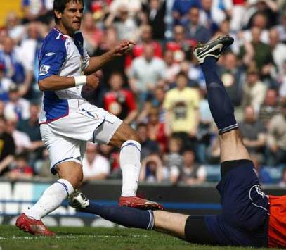 EPL: Roque Santa Cruz, Blackburn Rovers - Derby County(PA)