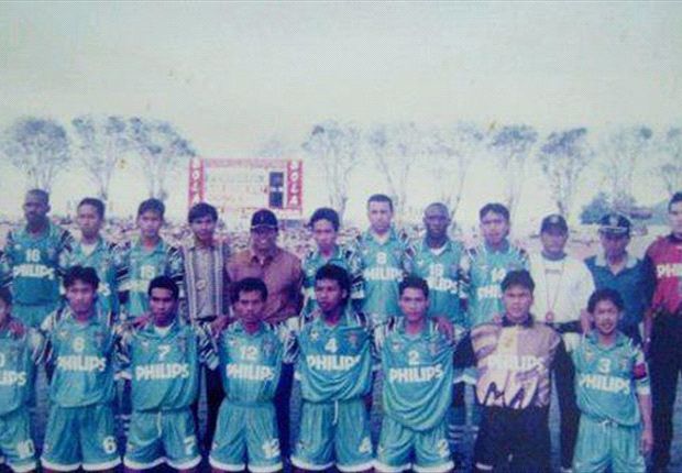Skuat Persebaya saat menjuarai Liga Indonesia 16 tahun silam
