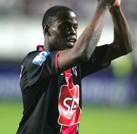 Yannick Boli (Paris Saint-Germain)