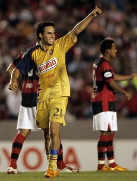 Enrique Esqueda  - America