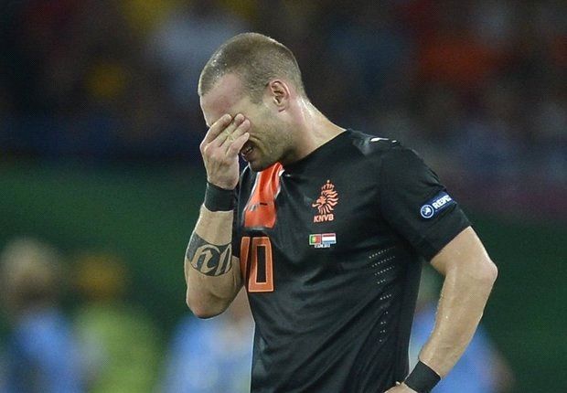 Sneijder left out of Netherlands squad again