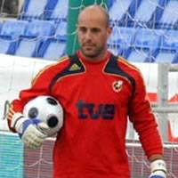 Pepe Reina - Spain