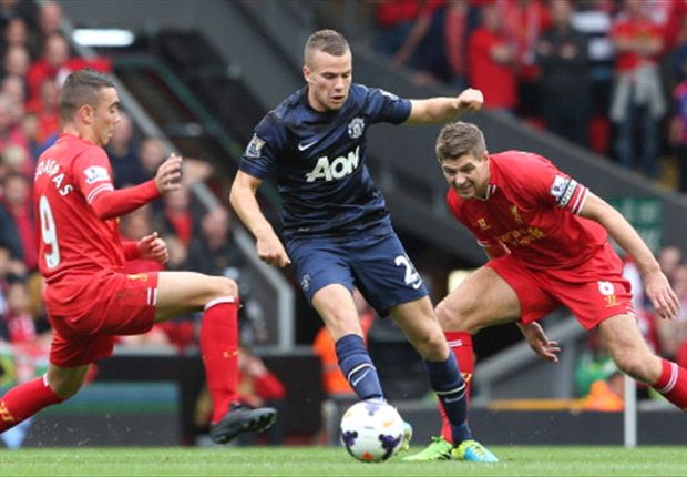 Cleverley 'hungry' to retain Manchester United's title