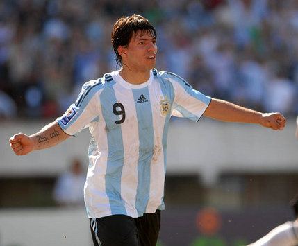 Tevez Out, Aguero In