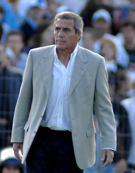 Tabárez: "Es un orgullo poder confrontarnos con España"