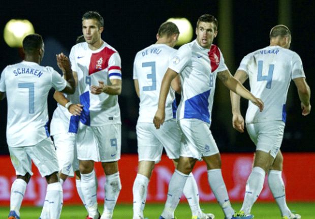 Belanda bersama Italia menjadi wakil Eropa paling awal di Piala Dunia 2014