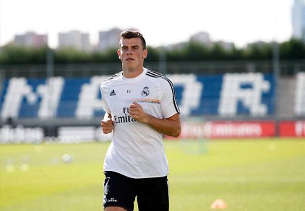 Gareth Bale juga menjadi pemain terbaik Wales versi fans.