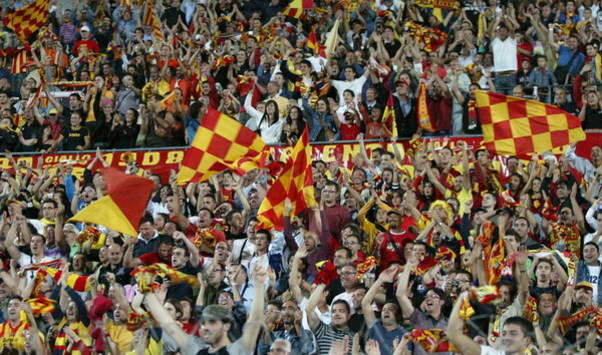 E' festa grande al Via del Mare: il Lecce torna in Serie A (Foto Grazia Neri)