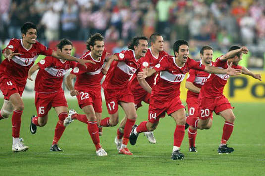 Euro 2008: Croatia - Turkey (PA) 