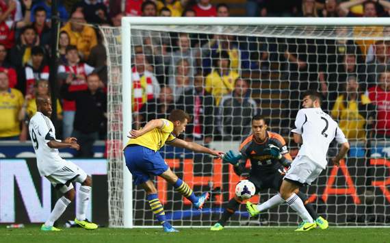 EPL, Swansea City v Arsenal, Aaron Ramsey