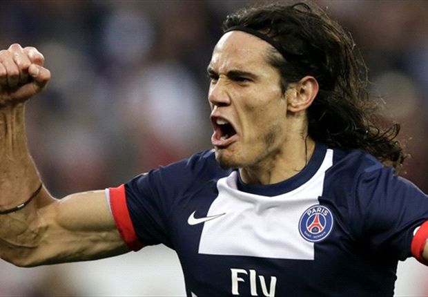 Cavani jadi striker utama PSG.
