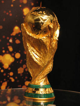 World+cup+trophy+2010