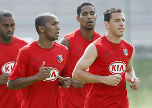Sinama-Pongolle - Assunçao - Cleber Santana - Maxi - Atletico de Madrid (Marca)