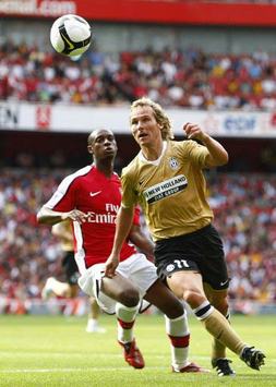 Johan Djourou - Pavel Nedved, Arsenal - Juventus (PA)