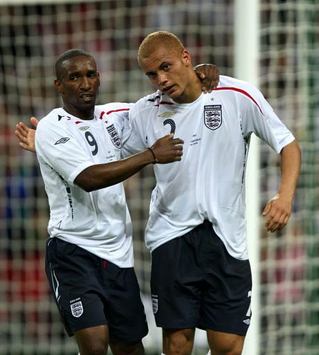 Friendly: Wes Brown and Jermain Defoe, England - Czech Republic (PA)