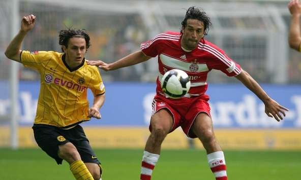 Tottenham Join The Race For Bayern Munich’s Luca Toni – Report