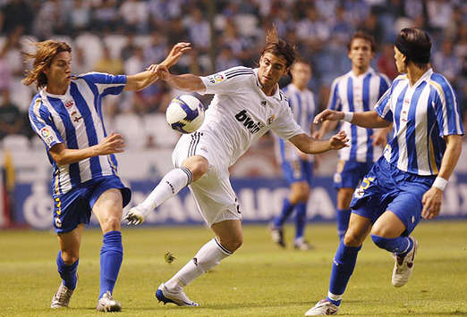 Filipe - Higuain - Deportivo-Real Madrid (Marca)