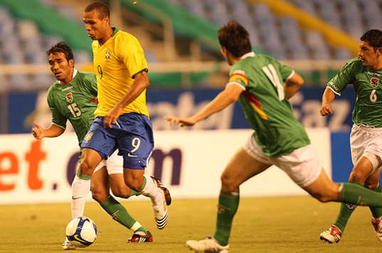 Dünya Kupası 2010 Elemeleri: Luis Fabiano (Brezilya)
