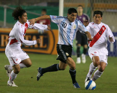 WCQ: Riquelme - Johan Fano - Peru-Argentina
