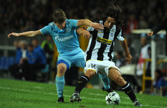 Şampiyonlar Ligi: Camoranesi (Juventus) - Arshavin (Zenit) (Foto Grazia Neri)