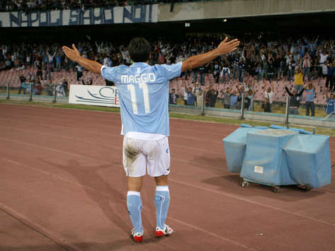 Christian Maggio mette dentro il terzo goal azzurro in Napoli-Benfica (Grazia Neri)