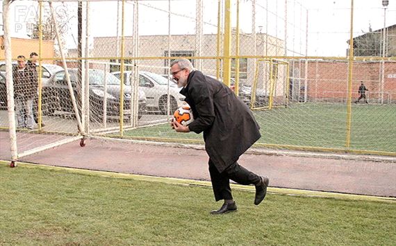 http://u.goal.com/360000/360041hp2.jpg