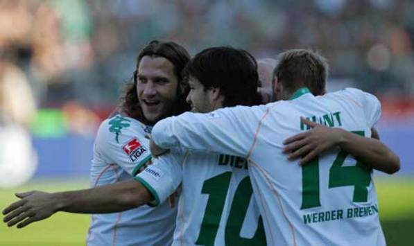 Irres Spiel in Bremen - Neun Tore gegen Hoffenheim (firo)