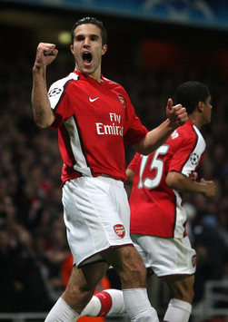 CL: Robin Van Persie, Arsenal v FC Porto (PA)