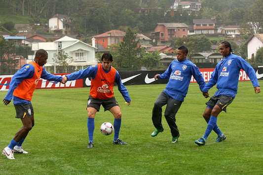 Kaká; Juan; Robinho - Brasil