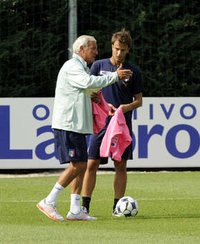 Alberto Gilardino & Marcello Lippi - Italy (Grazia Neri)