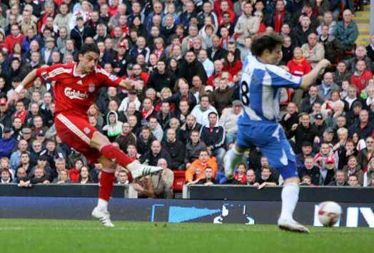 EPL: Albert Riera, Liverpool - Wigan Athletic, (PA)