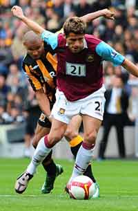 EPL: Valon Behrami - Daniel Cousin, Hull City - West Ham United (PA)