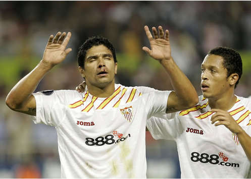 Renato y Adriano - Sevilla (MARCA)