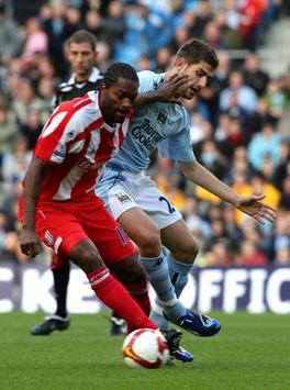 EPL: Ched Evans - Salif Diao, Manchester City - Stoke City (PA)